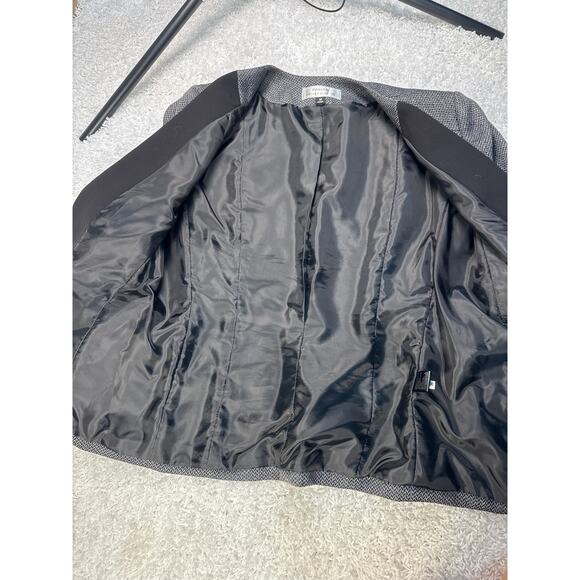 Tahari women’s Gray Blazer Not h Lapel - Picture 4 of 10